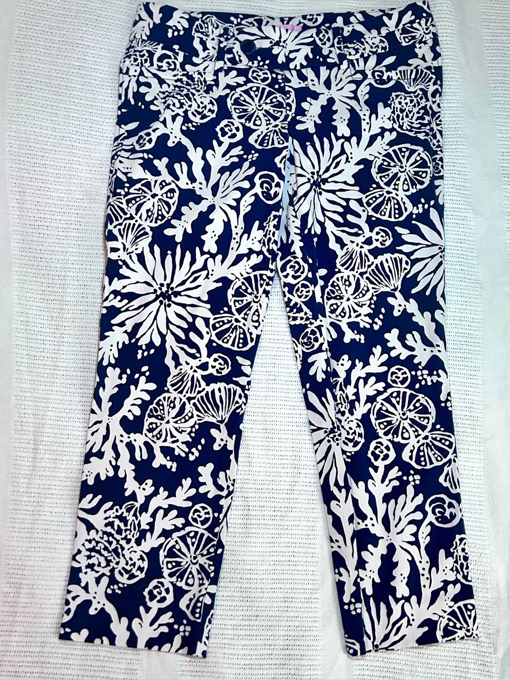 Lilly Pulitzer Ocean Seashell Capri Women’s 8 Navy Blue